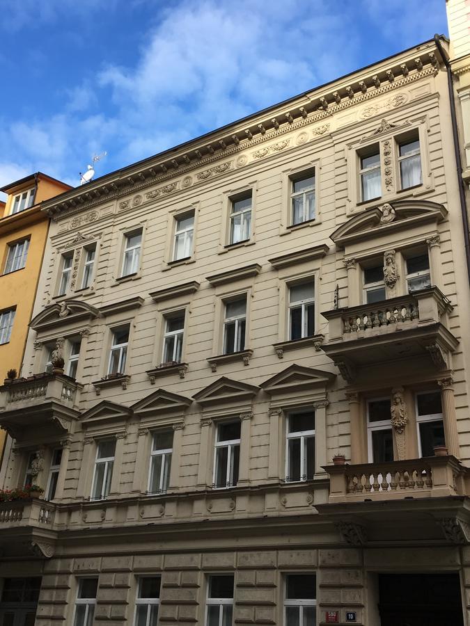 Amazing Angie'S Apartment Prag Exterior foto